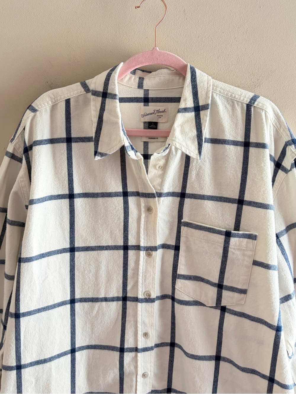 UNIVERSAL THREAD Oversized Flannel Long-Sleeve Button-Down, White Plaid, Large - Picture 3 of 11